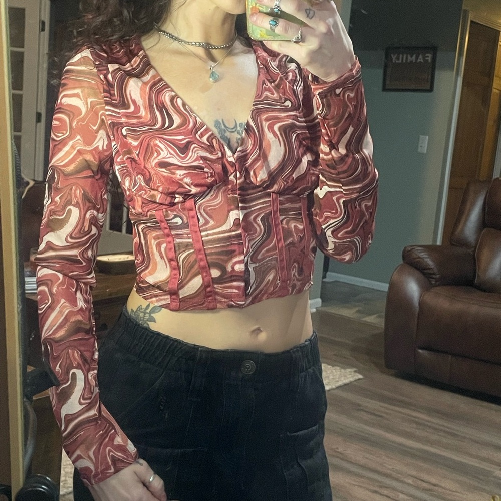 Women's Red Swirl Top